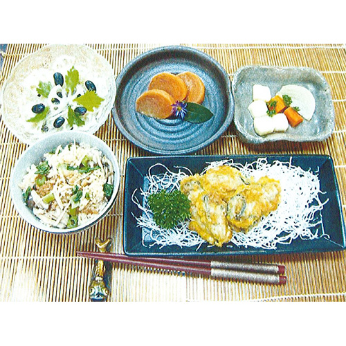 昼食