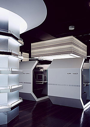 「メディアカフェポパイ新大阪店」