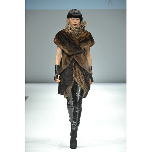 吉田恵三（名古屋モード学園）