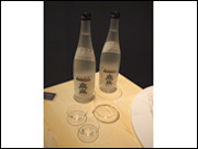 デザインディレクター名児耶秀美氏が選ぶ富山のお土産、銘酒・立山。