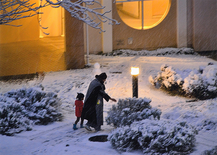 夕暮の初雪