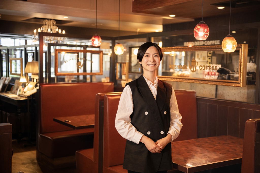 日常にアートを。星乃珈琲店が絵画コンテストを開催する理由とは?