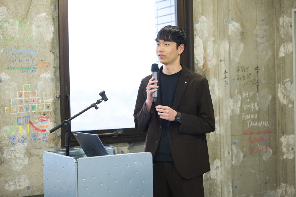 登壇する田嶋宏行さん