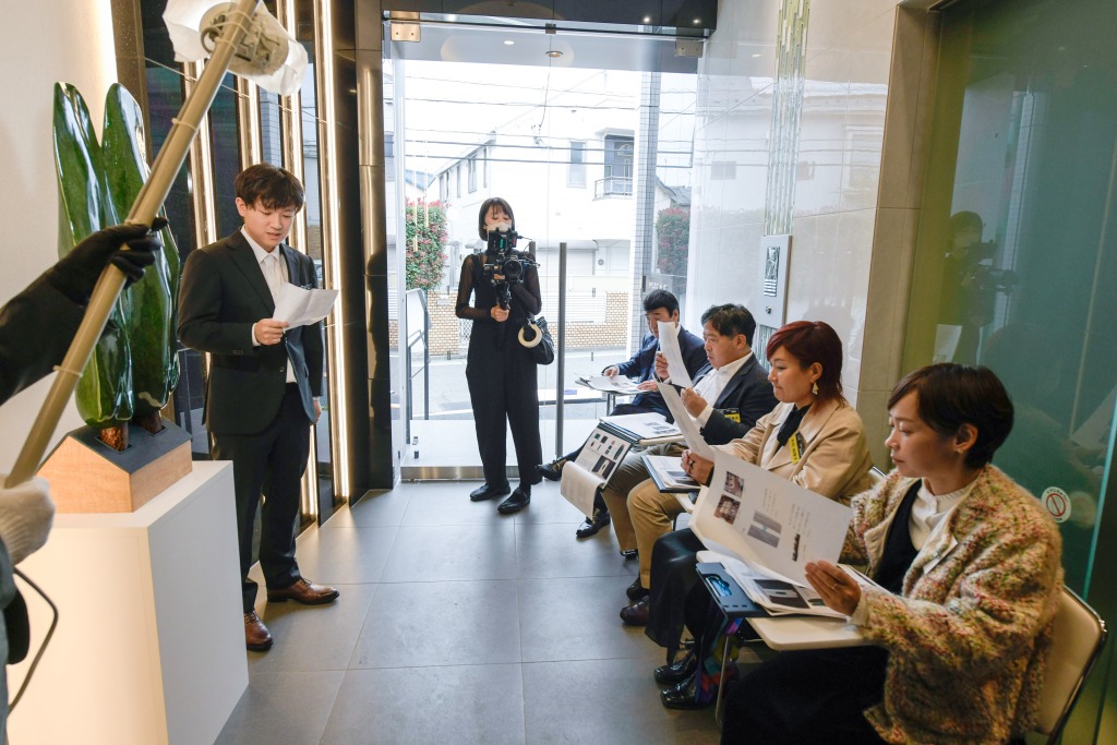 暮らしの「場」を彩る彫刻。学生限定の立体アートコンペ「AAC 2025」最終審査会レポート